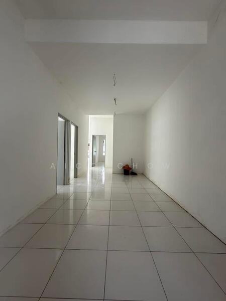 For Sale - Lahat Sri Wang Single Storey Intermediate Corner New&Never Occupied House For Sale