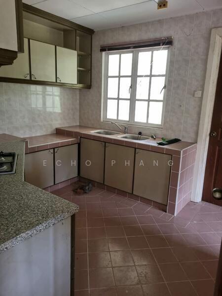 For Sale - Rumah Pangsa College Heights Pajam