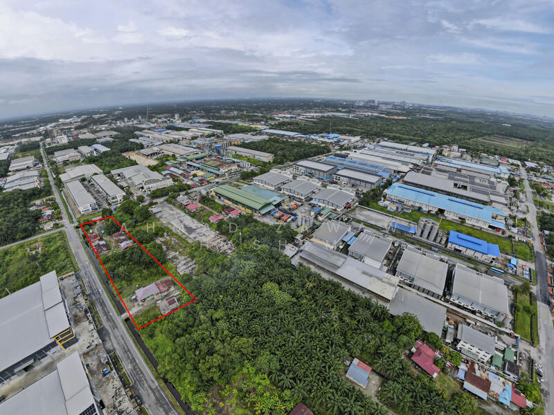 For Sale - 2 Acre Freehold Open, Prime Industrial Land, Facing Main Road+Gas Supply Line-Teluk Panglima Garang