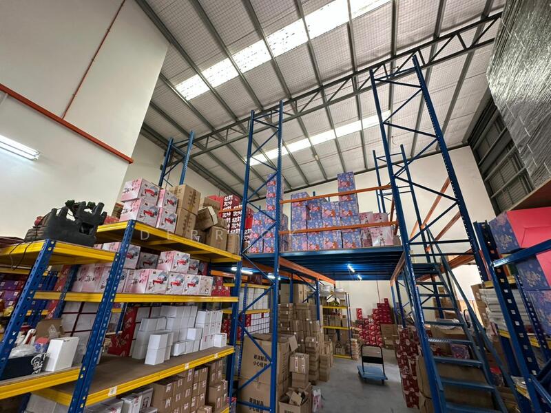 Untuk Dijual - Bandar Dato Onn Kempas Seelong