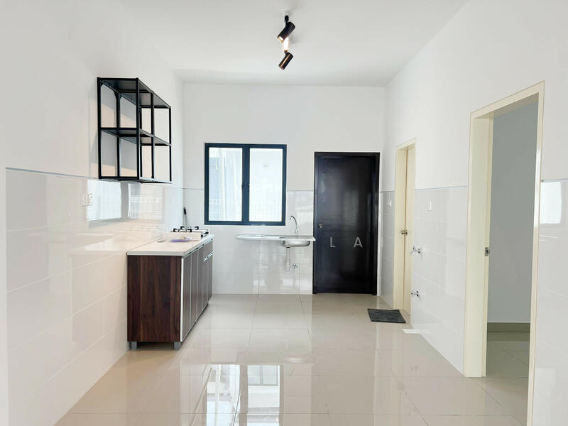 For Rent - Akina @ Kajang 2 Precinct 3