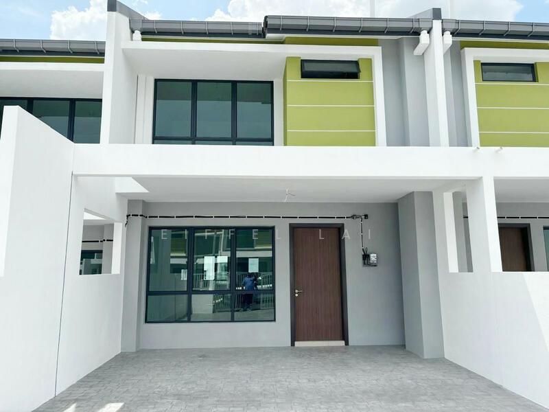 For Rent - Akina @ Kajang 2 Precinct 3