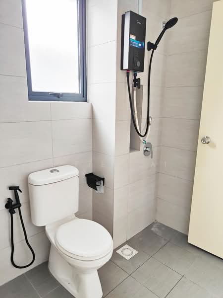 2-storey Terraced House for Rent in Hulu Langat (Selangor) - Eiffel Lai - Bathroom - PropertyGuru.com.my