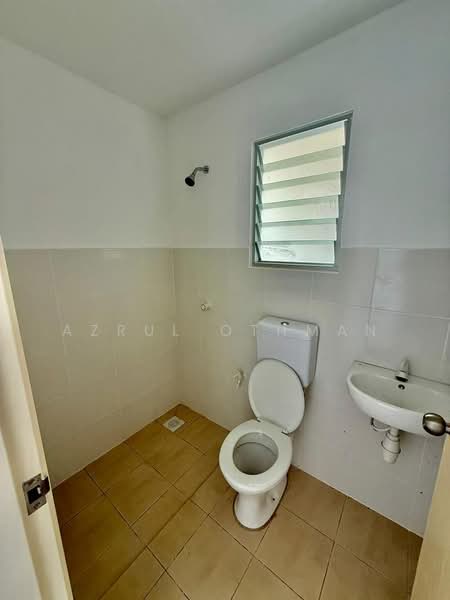 Rumah Teres 1 Tingkat untuk Dijual di Iringan Bayu (Seremban) - Azrul Othman - Bathroom - PropertyGuru.com.my