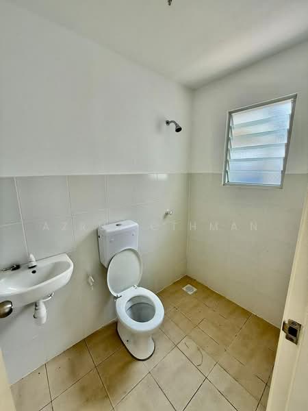 Rumah Teres 1 Tingkat untuk Dijual di Iringan Bayu (Seremban) - Azrul Othman - Bathroom - PropertyGuru.com.my