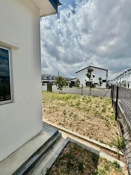 Rumah Teres 1 Tingkat untuk Dijual di Iringan Bayu (Seremban) - Azrul Othman - Exterior - PropertyGuru.com.my