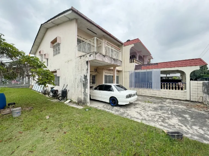For Sale - Kampung Raja Uda