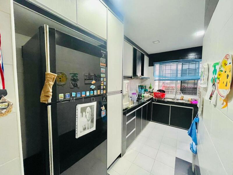Fully renovated Double Storey Terrace, Sri Gombak Phase 9