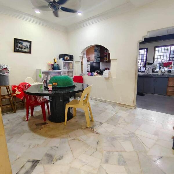 For Sale - Ulu Tiram Taman Desa Jaya Fully Renovated 2 Storey Terrace 5bed