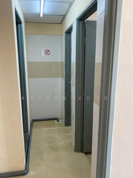 For Sale - Austin Avenue Double storey shop office