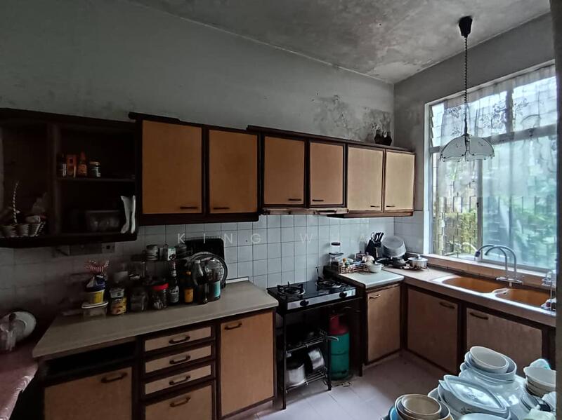 For Sale - taman melawati jalan A . 2sty house . 22x80