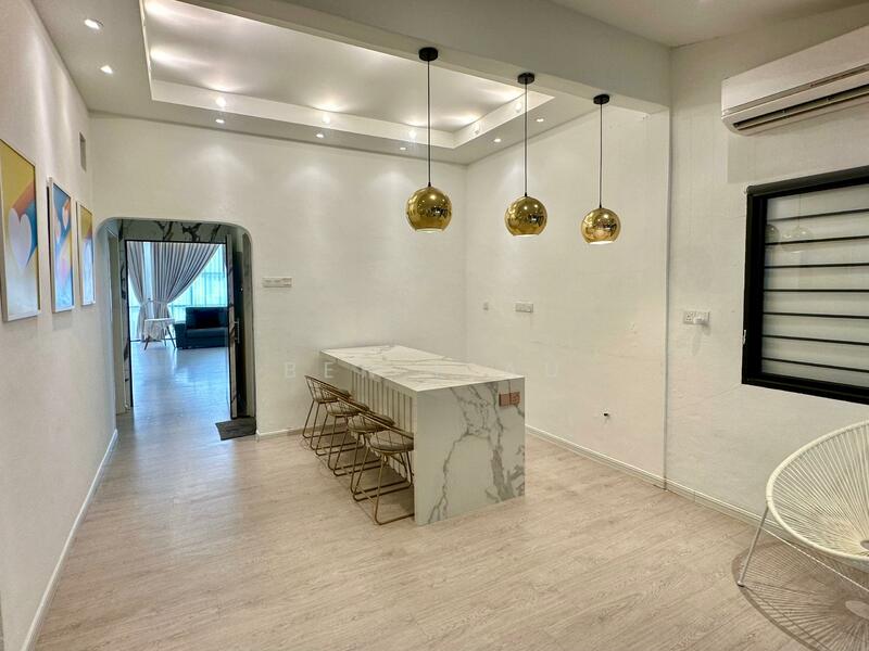 Untuk Dijual - 2 Storey Semi D @ Pantai Jerjak