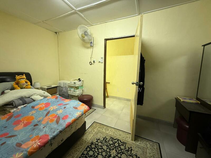 For Sale - Taman Skudai Baru