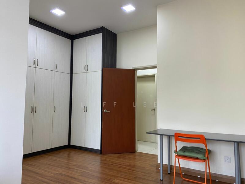 Untuk Disewa - KM1 West