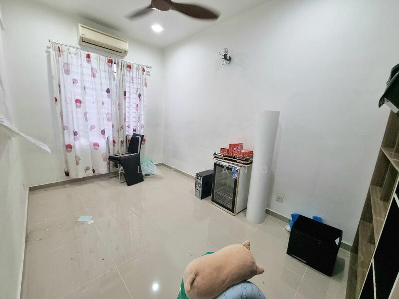 Untuk Dijual - Ken Rimba Legian