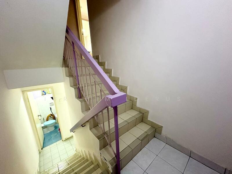2.5-storey Terraced House for Sale in Batu Caves (Selangor) - Ibrahim Iderus - PropertyGuru.com.my