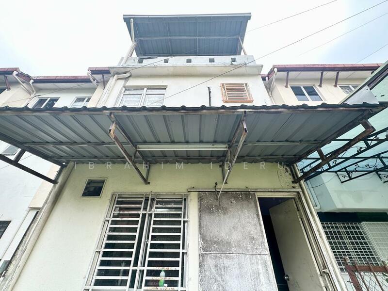 2.5-storey Terraced House for Sale in Batu Caves (Selangor) - Ibrahim Iderus - PropertyGuru.com.my