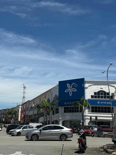 For Rent - Whole block 3sty Corner unit , Jalan Psk , Bukit serdang Seri kembangan