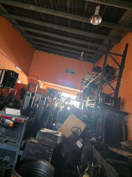 For Sale - Taman Perindustrian Desa Plentong – 1.5 Storey Terrace Factory for Sale
