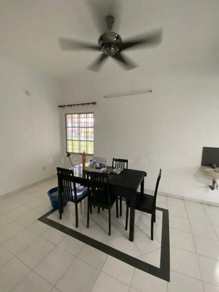 Untuk Dijual - Bercham Fully Furnished Double Storey Big Intermediate Corner Lot House For Sale