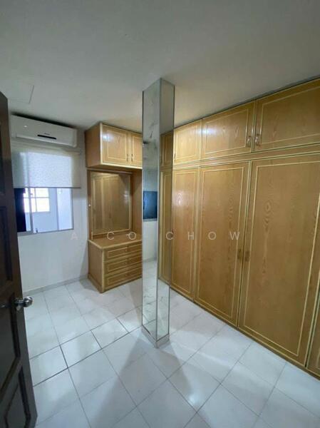 Untuk Dijual - Bercham Fully Furnished Double Storey Big Intermediate Corner Lot House For Sale