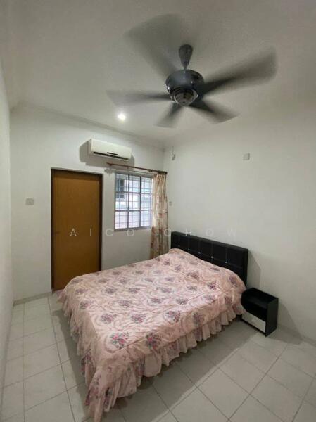 Untuk Dijual - Bercham Fully Furnished Double Storey Big Intermediate Corner Lot House For Sale