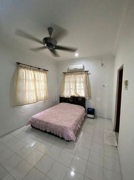 Untuk Dijual - Bercham Fully Furnished Double Storey Big Intermediate Corner Lot House For Sale