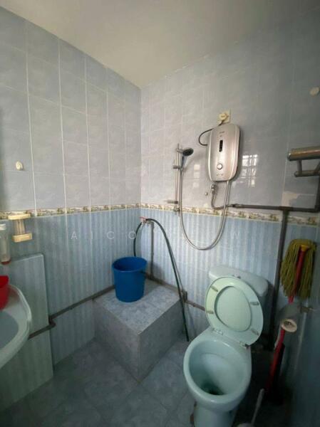 Untuk Dijual - Bercham Fully Furnished Double Storey Big Intermediate Corner Lot House For Sale