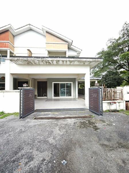 Untuk Dijual - Pengkalan Tiara Double Storey Semi D End Lot (Below Market Value) For Sale