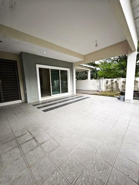Untuk Dijual - Pengkalan Tiara Double Storey Semi D End Lot (Below Market Value) For Sale