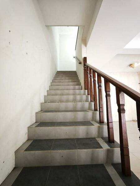 Untuk Dijual - Pengkalan Tiara Double Storey Semi D End Lot (Below Market Value) For Sale