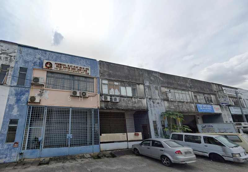 For Rent - Adjoining Link Factory for RENT @ Puchong Utama