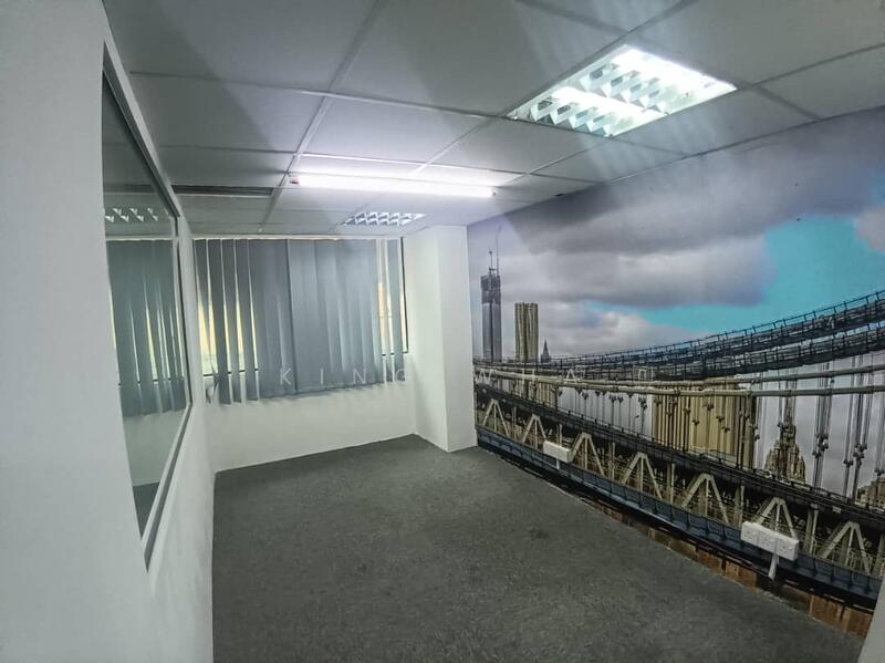 For Rent - taman sri rampai 1st floor office space . 20x70 . actual photos