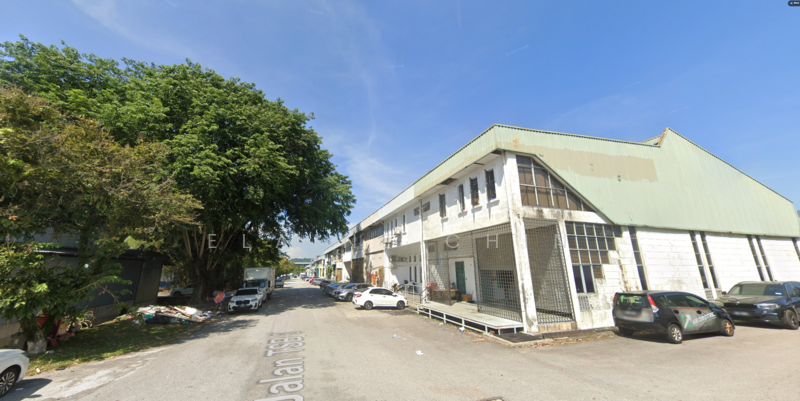 For Rent - Taman Industri Sungai Buloh 1.5 Storey Factory for Rent