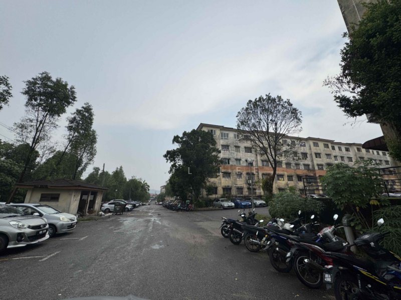 For Rent - Seri Damai