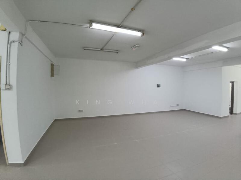 For Rent - desa melawati 1 sty floor office . bare unit