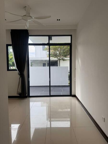 For Rent - ( Endlot ) Terraza @ Eco Sanctuary ( RENT / SELL )