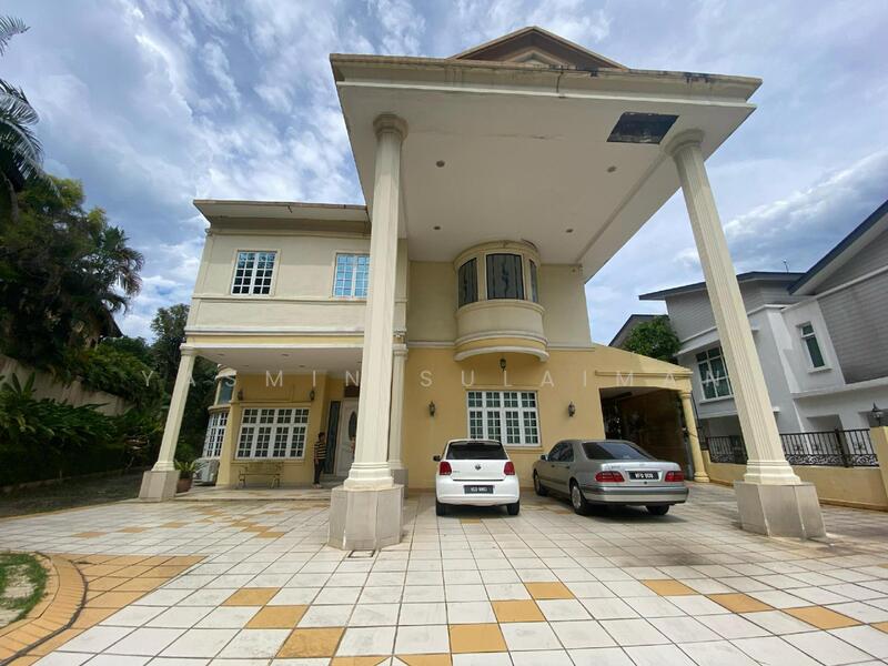 For Sale - FULLY FURNISHED Bungalow House Kota Damansara