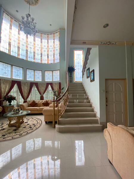 For Sale - FULLY FURNISHED Bungalow House Kota Damansara