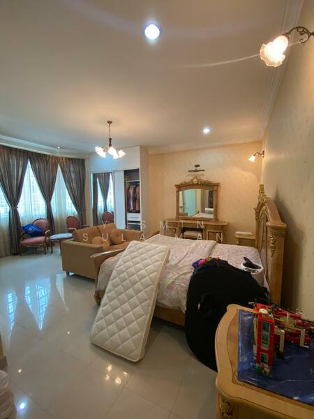 For Sale - FULLY FURNISHED Bungalow House Kota Damansara