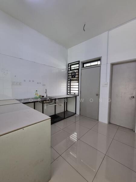 For Rent - Jalan Perjiranan 9, Dato Onn