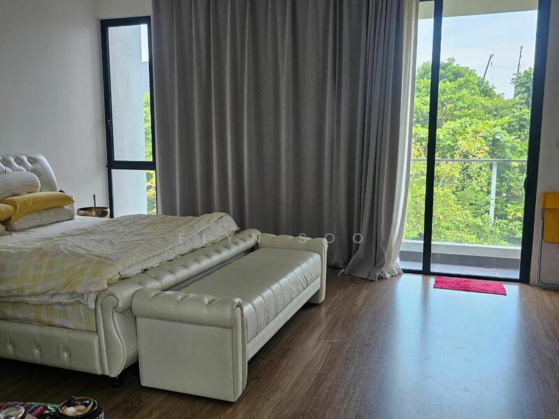 For Sale - ( Corner ) Luxura Residence 3-Storey Link Villa @ Gamuda 257