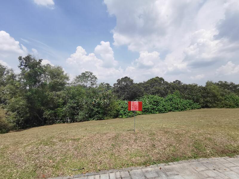 For Sale - Bungalow Land at Presint 11