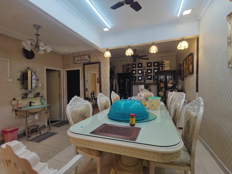 Untuk Dijual - 2-storey Terrace House at Taman Bukit Desa