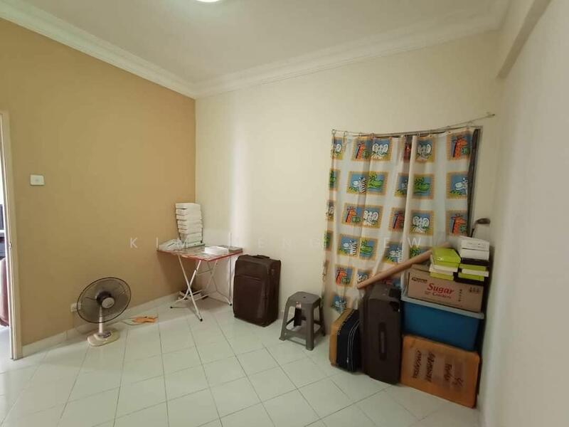 For Sale - Vista Mutiara