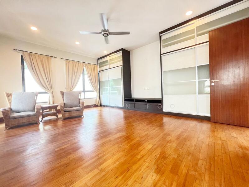 Untuk Dijual - The Sanctuary