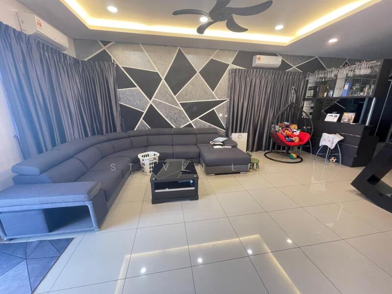 For Sale - [Renovation] 2 Storey Corner Semi-D House, M Residence 2, Taman Caspia, Rawang