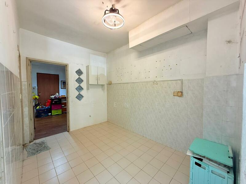 For Sale - [18x60] 2 Storey EndLot House, Bandar Tasik Puteri, Jalan Hijau, Rawang