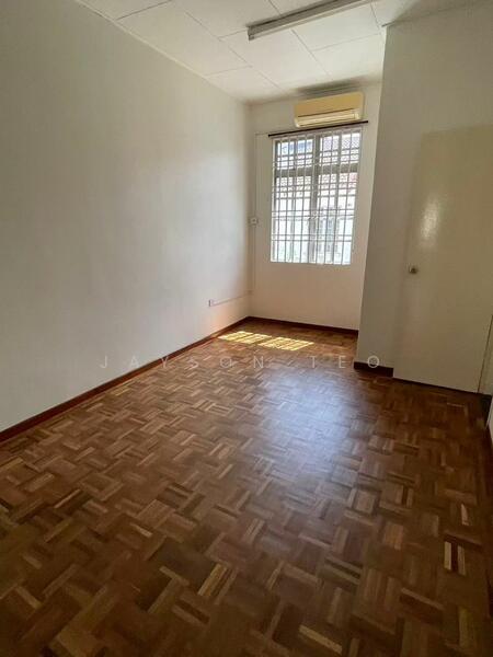 For Rent - Taman universiti Jalan kebudayaan