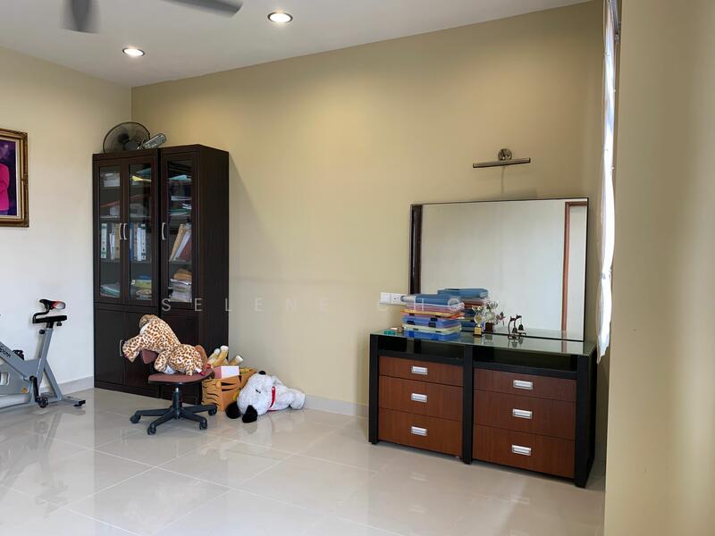 Untuk Dijual - 2-storey Terrace House at Bukit Sungai Long